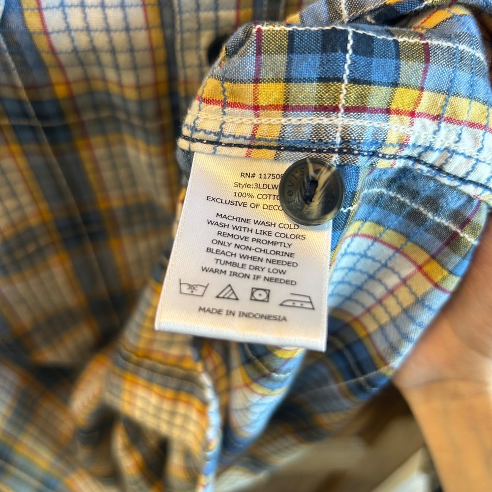Levi's Western Button Down Shirt Mens‎ Large Blue Yellow Plaid Cotton - Picture 4 of 5
